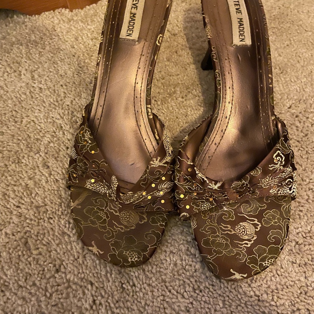 Steve Madden - Picture 2 of 2